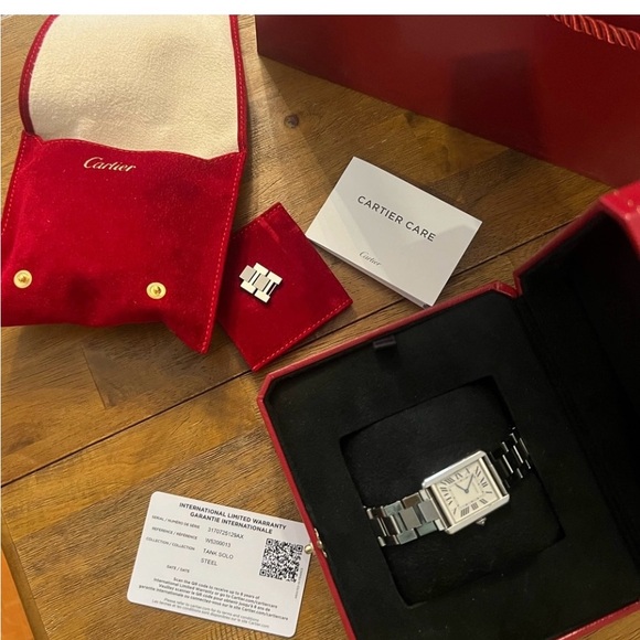 Cartier Tank Solo Watch - Picture 6 of 8